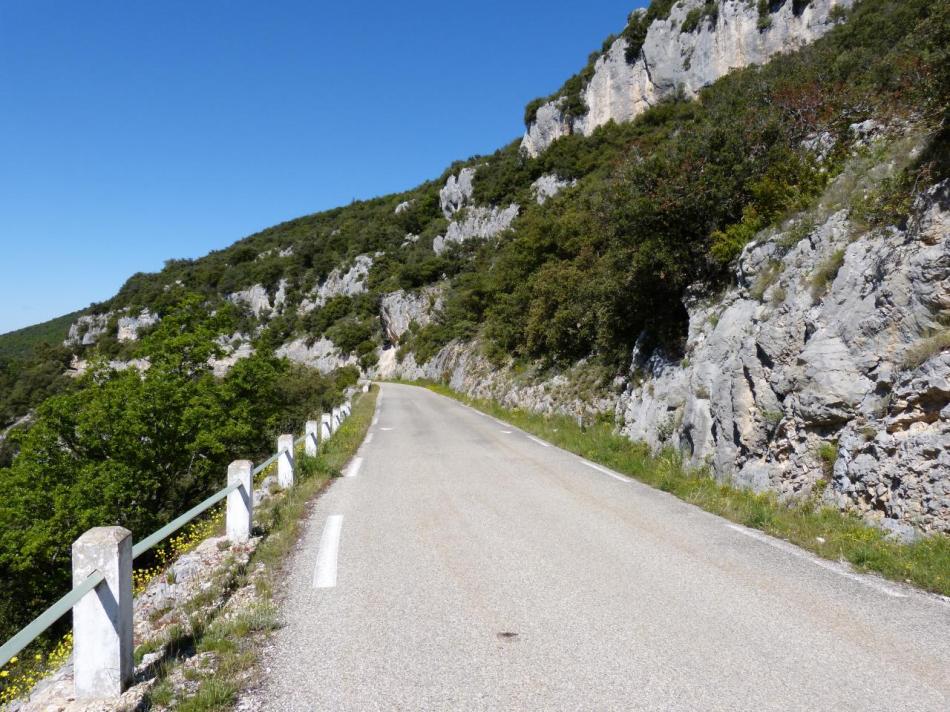 Montée des gorges de la Nesque