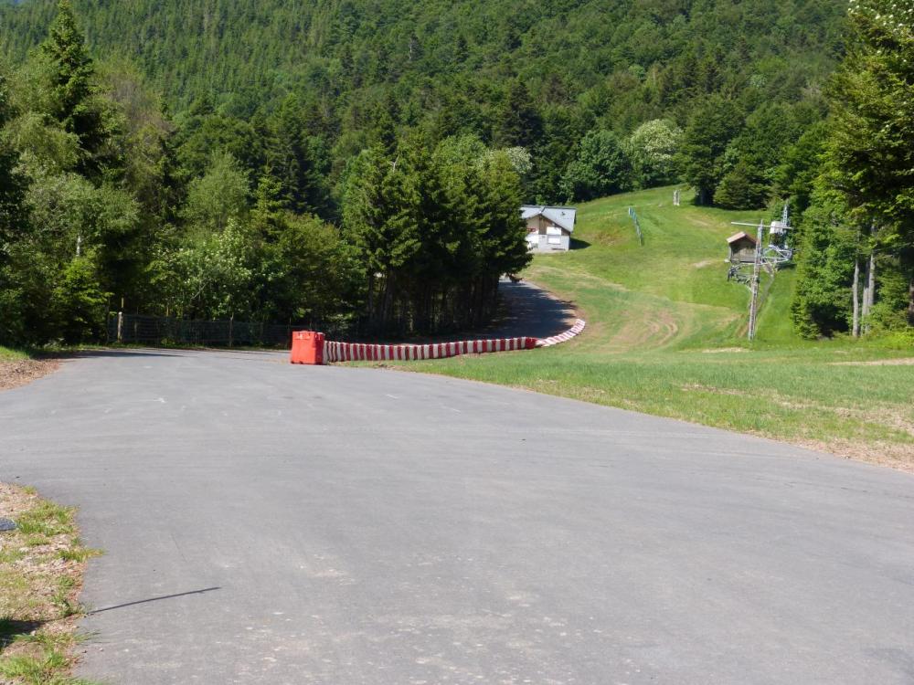 une partie de la montée vue d' en haut