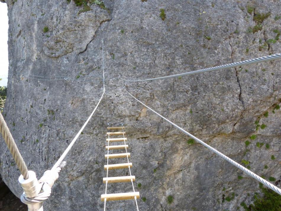 petite passerelle à franchir au sortir du canyon