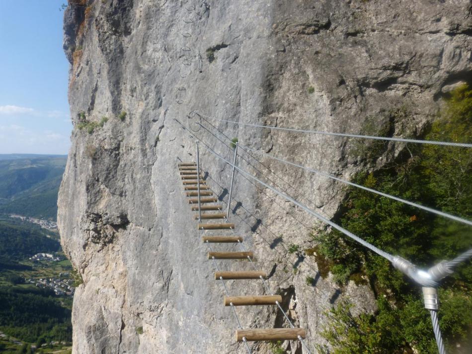 une des passerelles du pilier de rochefort