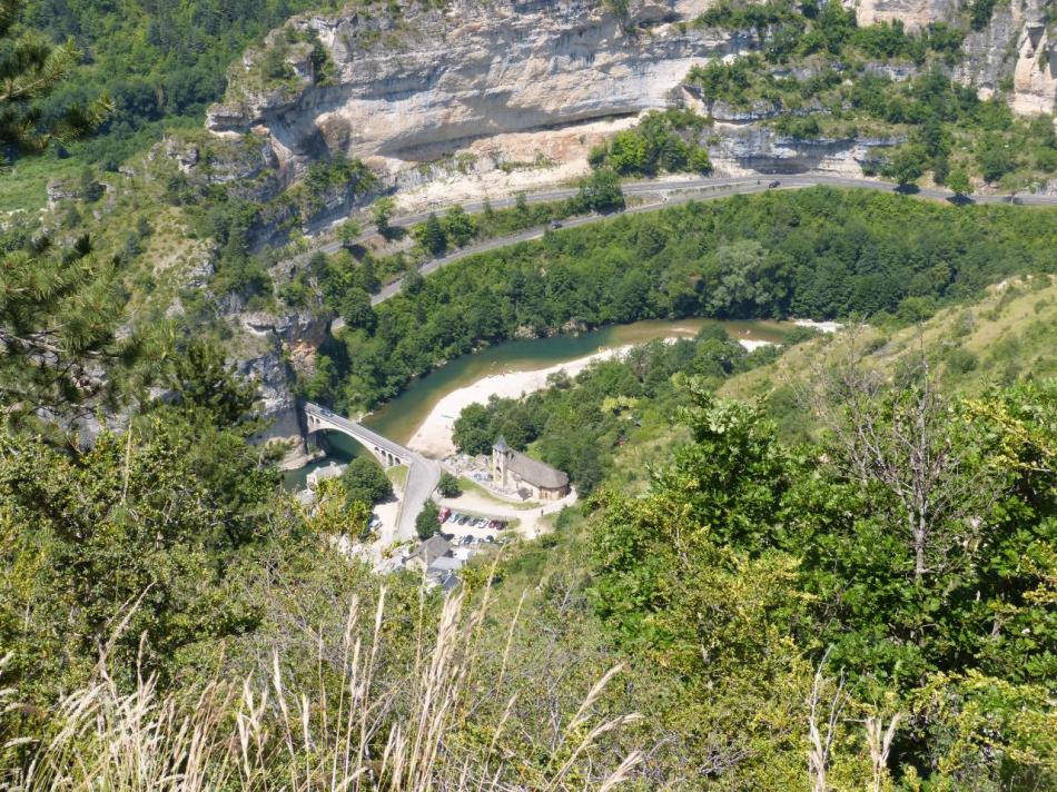 le village de St Chély du Tarn