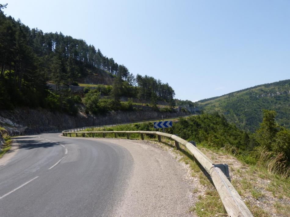 les lacets de la descente du col de Coperlac