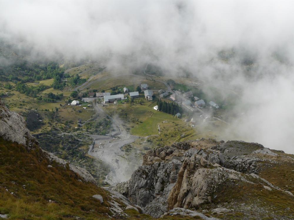 Dans l' ascension de la Tour d'Août ...