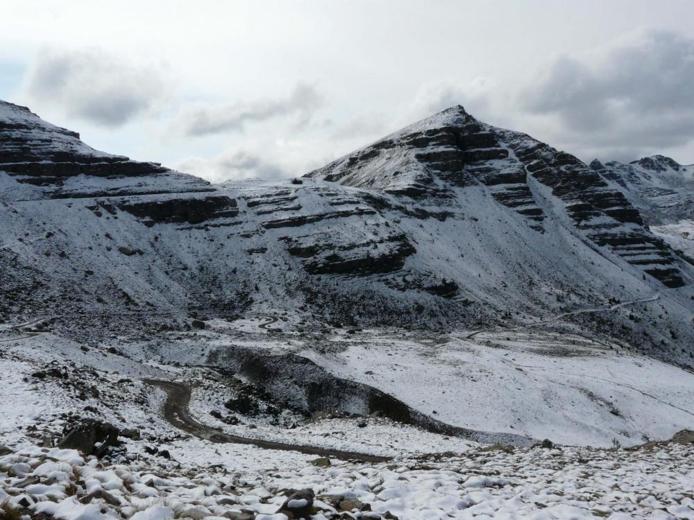 Descente vers la piste/route qui rejoint St Dalmas le Selvage