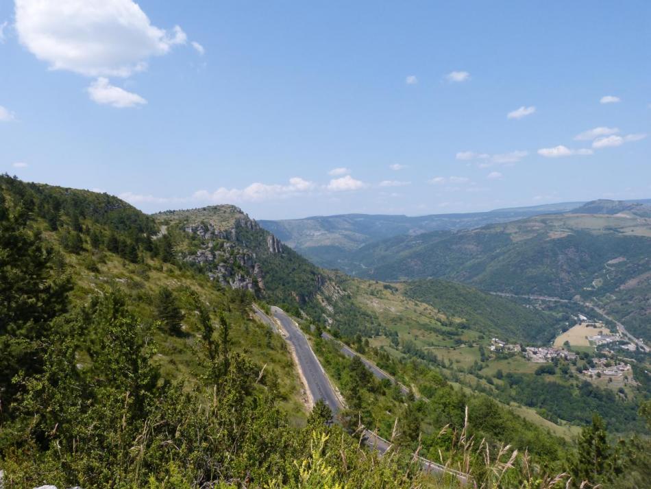 ... et le col de Perreplate dans la descente sur Florac !