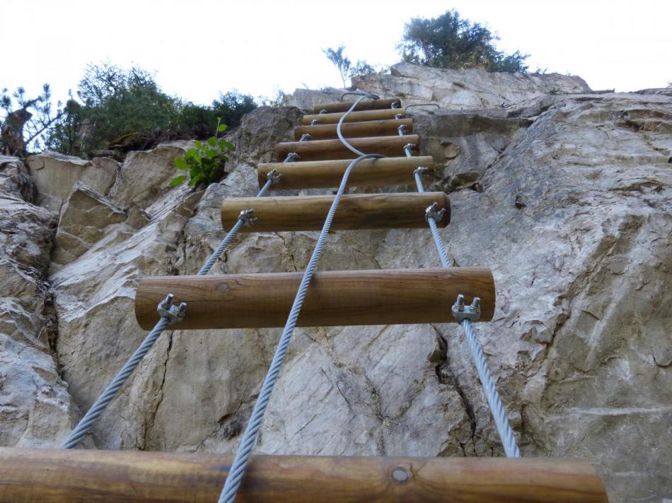 l' échelle en bois - via de Val Fréjus