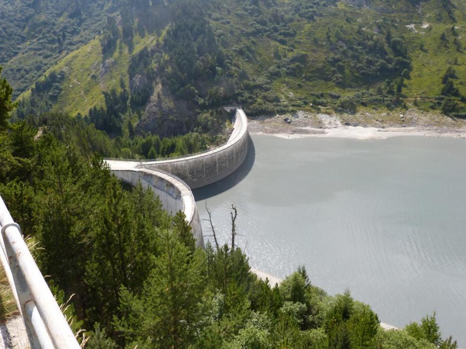 le barrage de Plan d' Aval