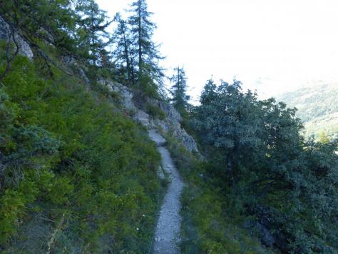 chemin d'accès câblé à la via ferrta du bez