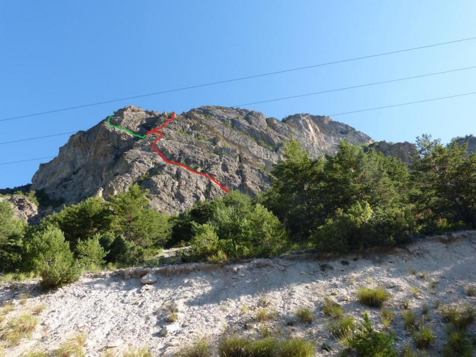 itinéraires de la via des Vigneaux - voie du Colombier en vert et voie de la balme en rouge