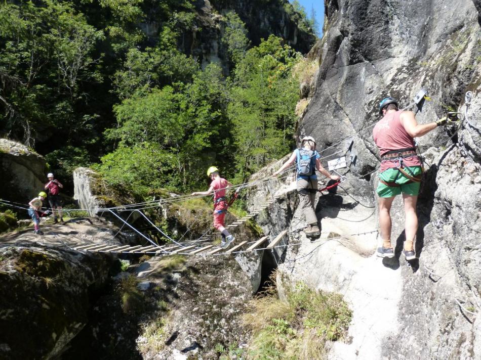 via de Pelvoux les Claux