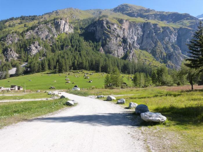 départ en direction de la via des Béttières