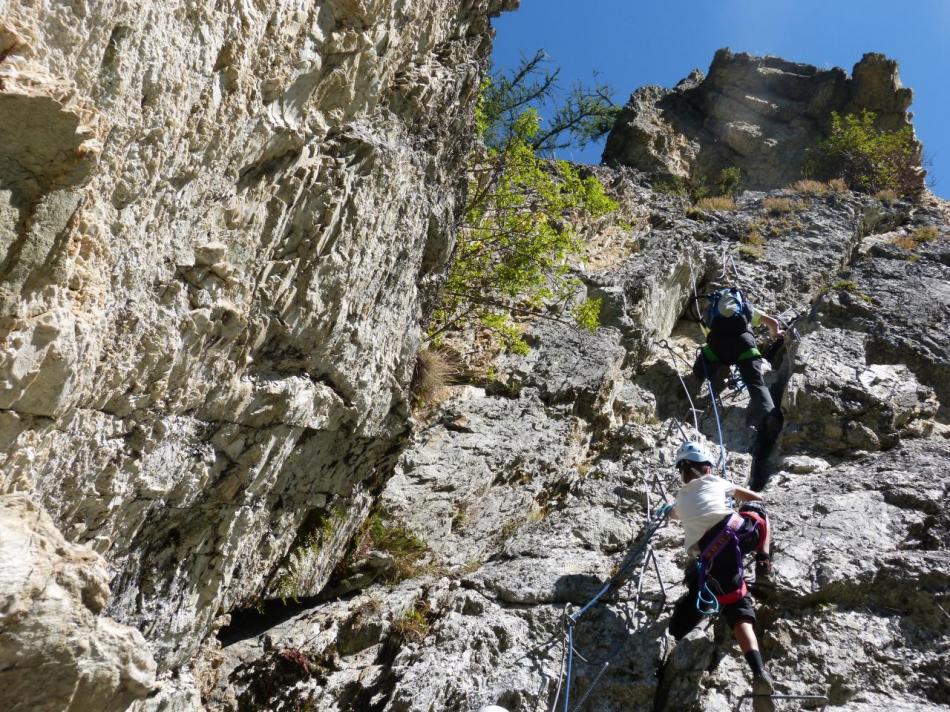 en plein effort dans l' éperon de la via des bettières