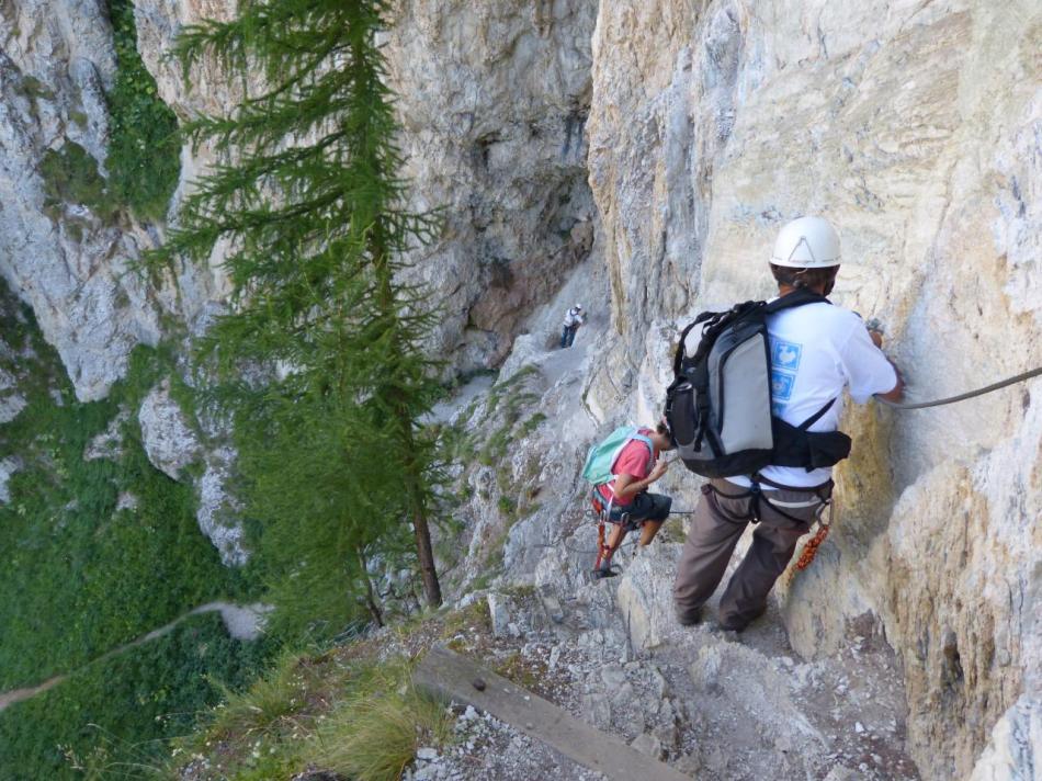 Descente câblée dans la via des bettières