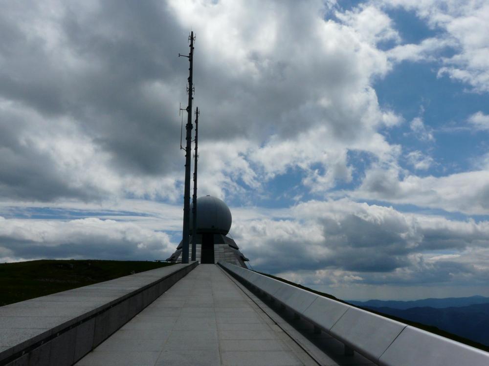 Sommet du Grand ballon et ses installations radar