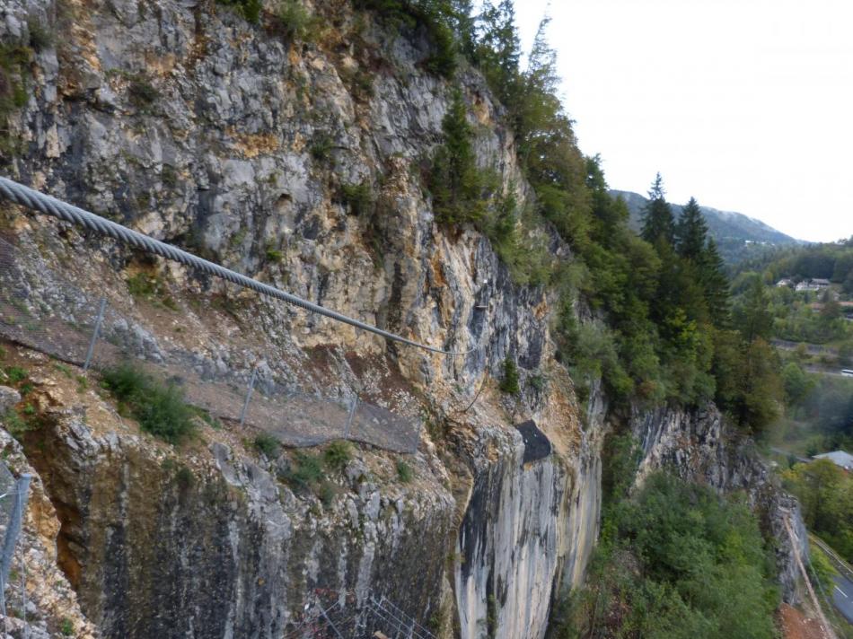 la tyrolienne ascendante côté arrivée (Morez)