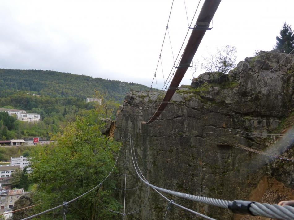 le retour en pont tibétain -Morez)