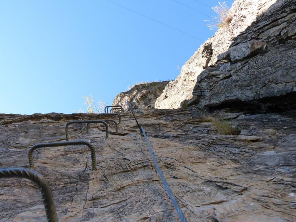 via noire dans les gorges de la Durance,partie terminale