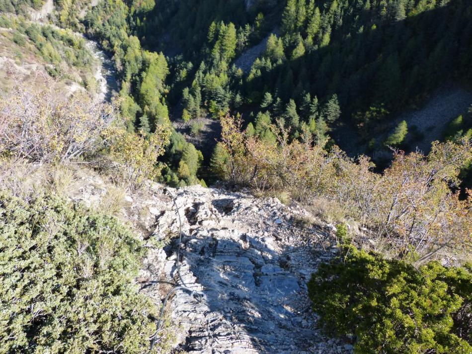 via noire dans les gorges de la Durance, la sortie !