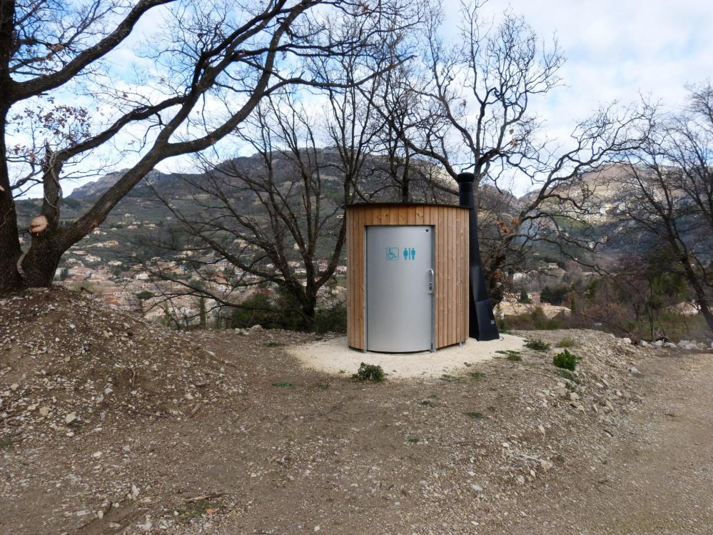 installation parking Fond de Ladon via de Buis les Baronies