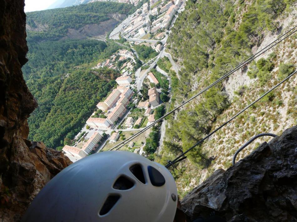  elle vue depuis la grotte