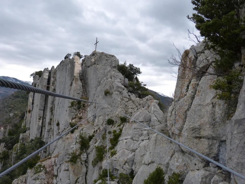 "la Roumpo quièu"Pont népalais, il y a du gaz !