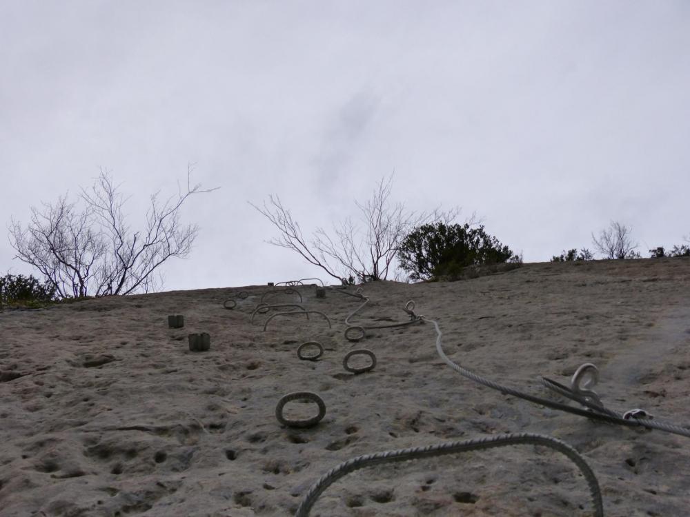 Départ vertical de la "Thiousso" à Buis les Baronies