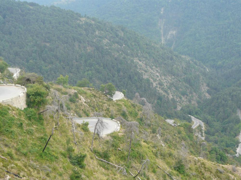 les lacets du col de Braus les lacets du col de Braus