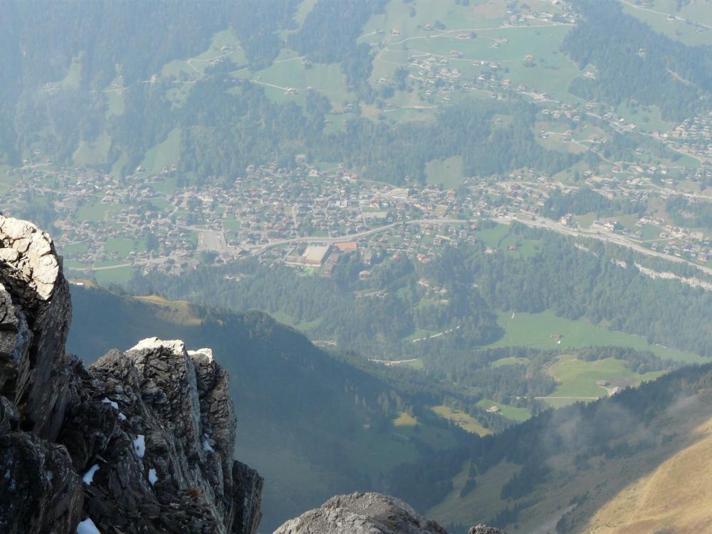 Champéry...2300 mètres plus bas.