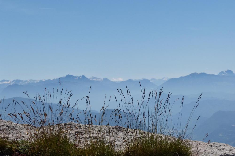 panorama magnifique depuis les corniches de Céüze