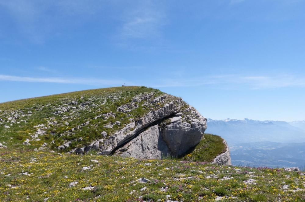 les corniches de la montagne de Céüze