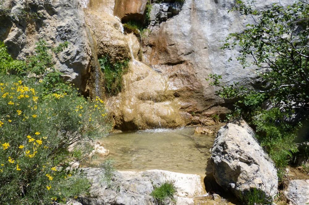 Arrivée au pied de la cascade de la Lumineuse