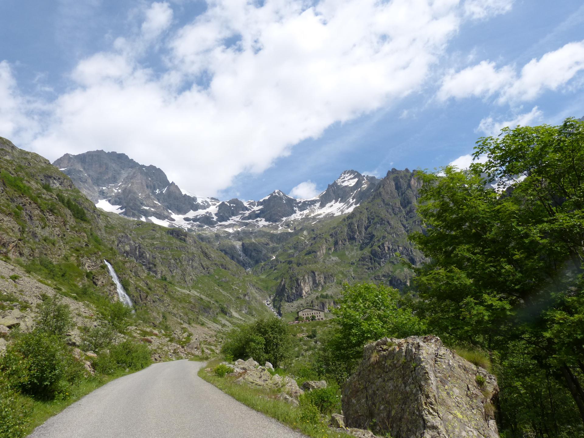 Montée à vélo du Gioberney (Htes Alpes)