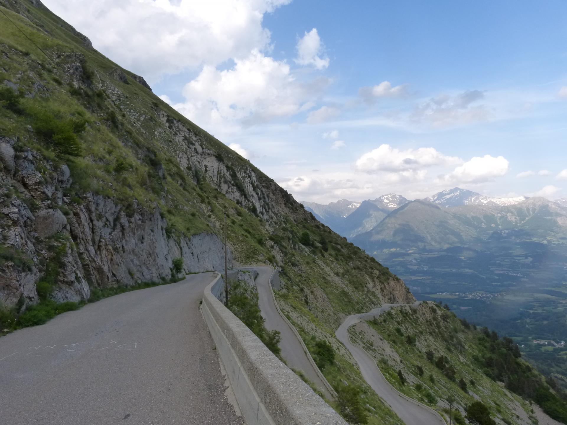 Descente du col du Noyer en direction de Saint Firmin