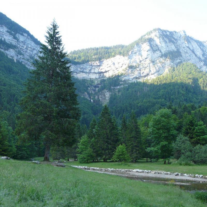 Accès au cirque de St Même depuis St Même le haut