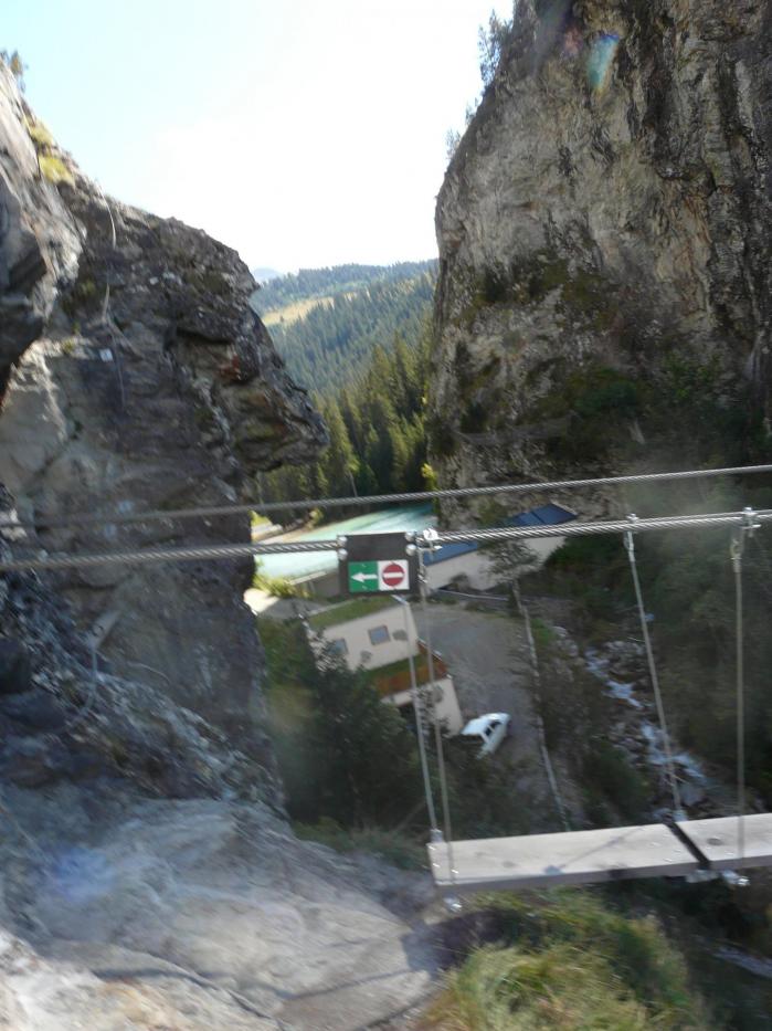 la grande passerelle du lac de la Rosière