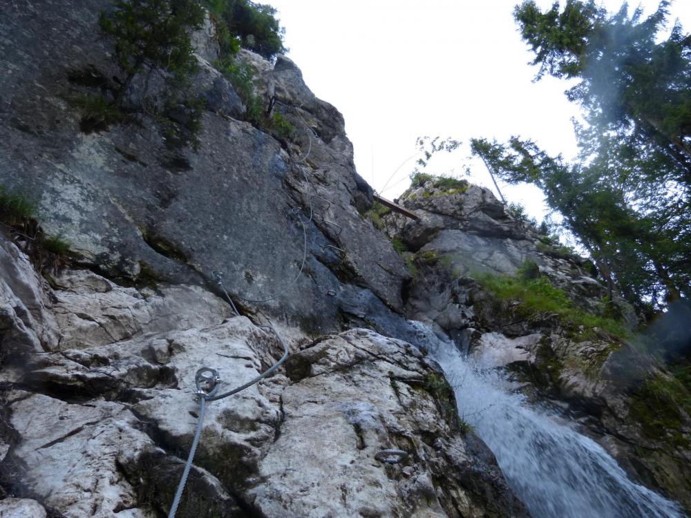 Via de la cascade à Bellevaux, dernière partie verticale