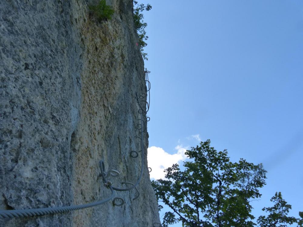 Encore une belle verticale légèrement traversante (via du Chatelard à bellevaux)