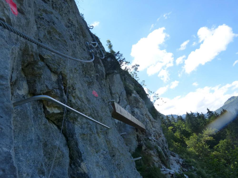 La poutre de la Chatelard avant la jonction avec la via de la Baume dite de la grotte de cristal.