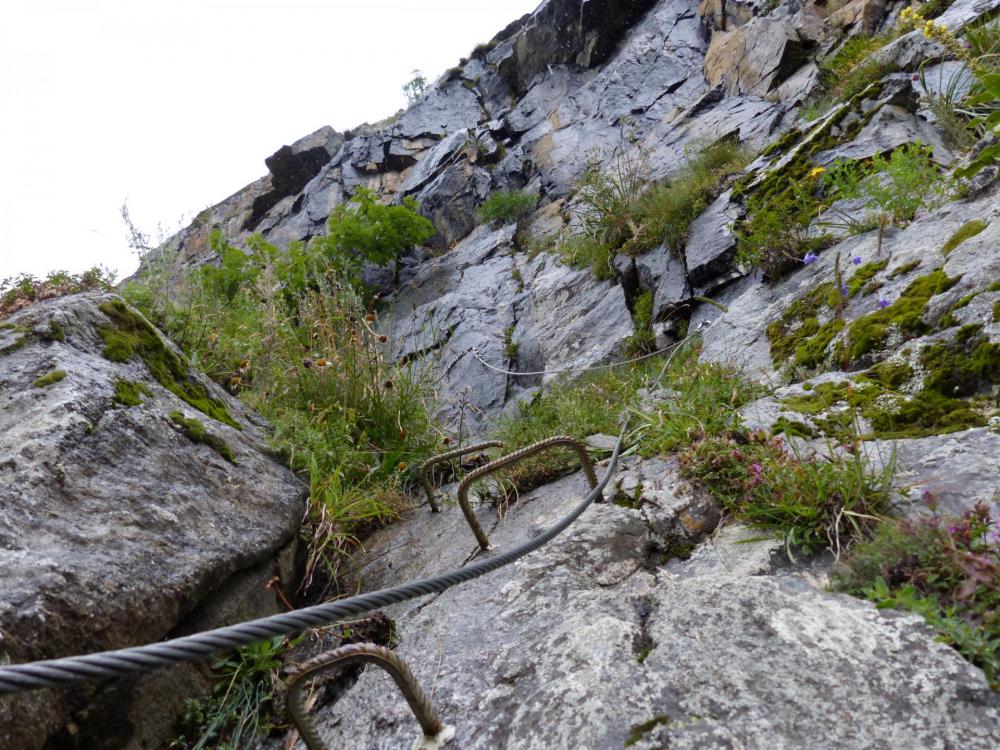 c' est parti dans la via peu assez difficile des gorges de Sarenne