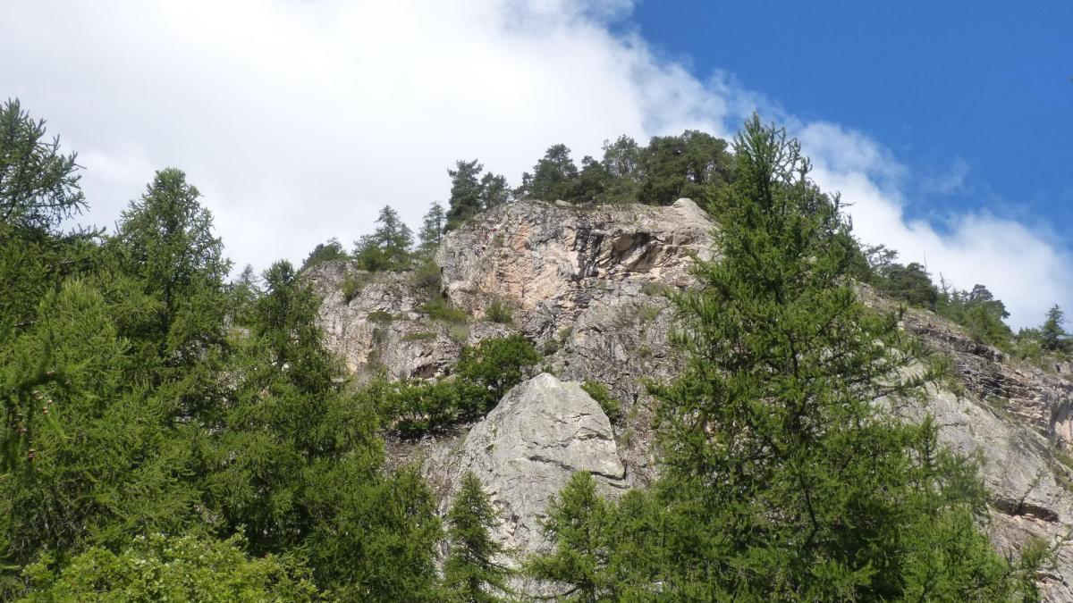 Via ferrata/rocher du Bez (via 2) Villeneuve-la-Salle