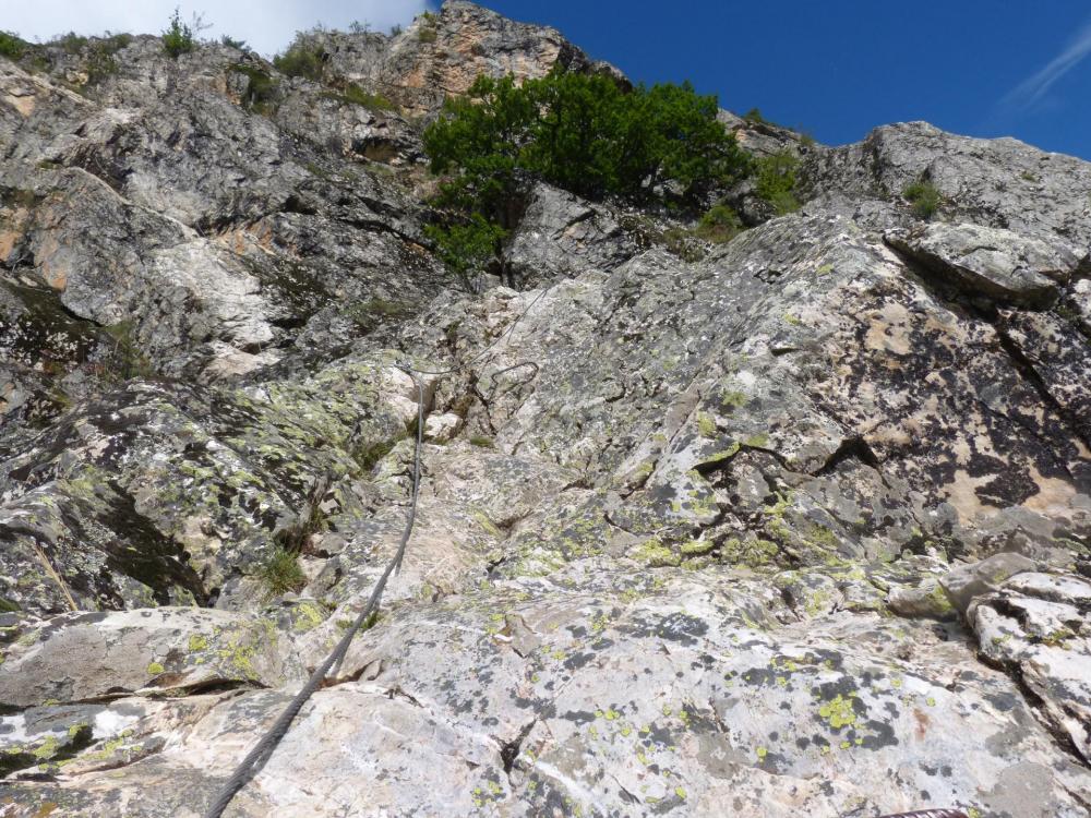 parcours 2 via du rocher du Bez, se présente alors un second ressaut incliné