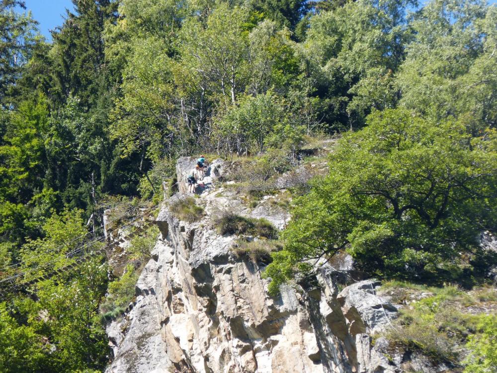 la passerelle de la via ferrata de la Chal à St colomban des Villards