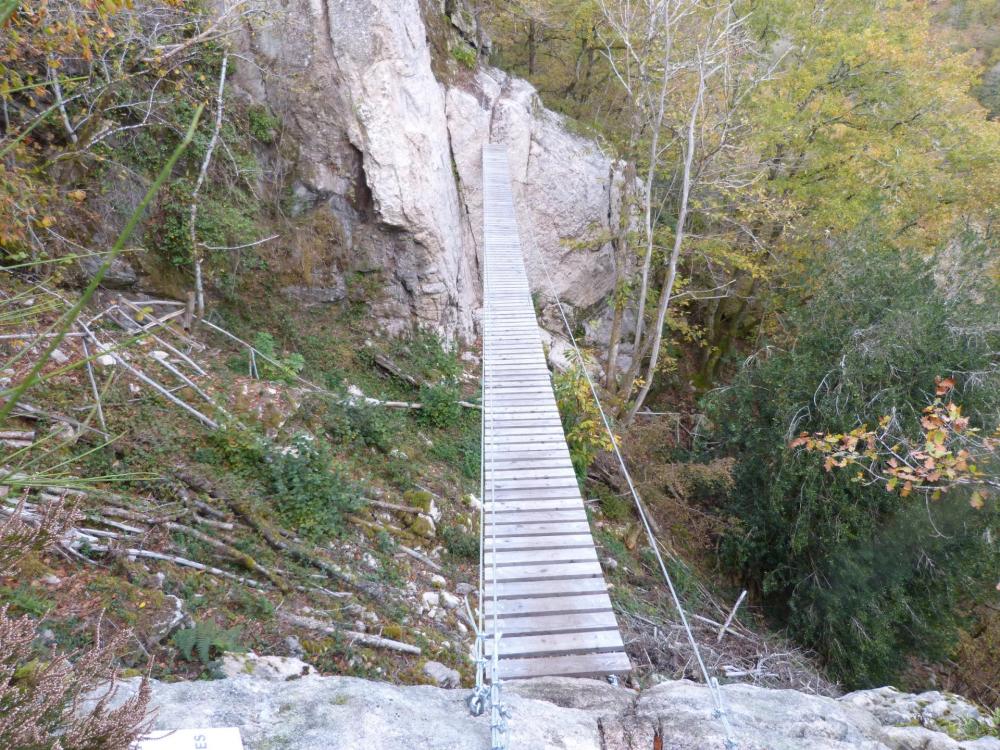 la grande passerelle (atelier 3 à la via de la Dordogne) la grande passerelle (atelier 3 à la via de la Dordogne)