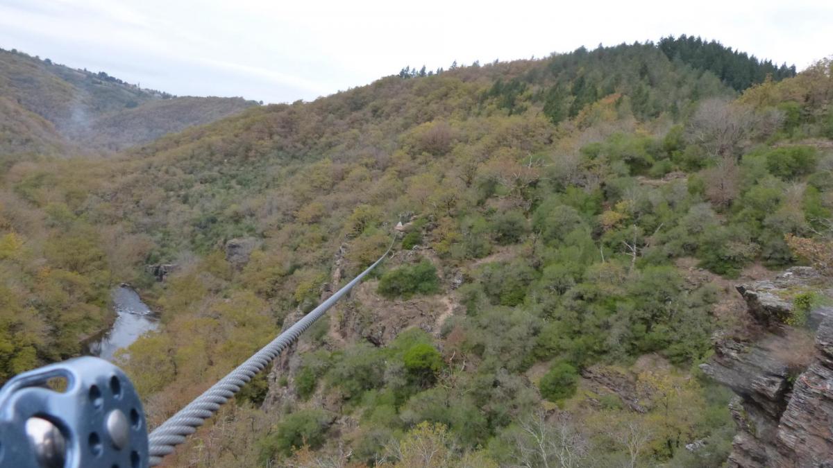 Via ferrata du Roc du Gorb       Bor et Bar    Aveyron