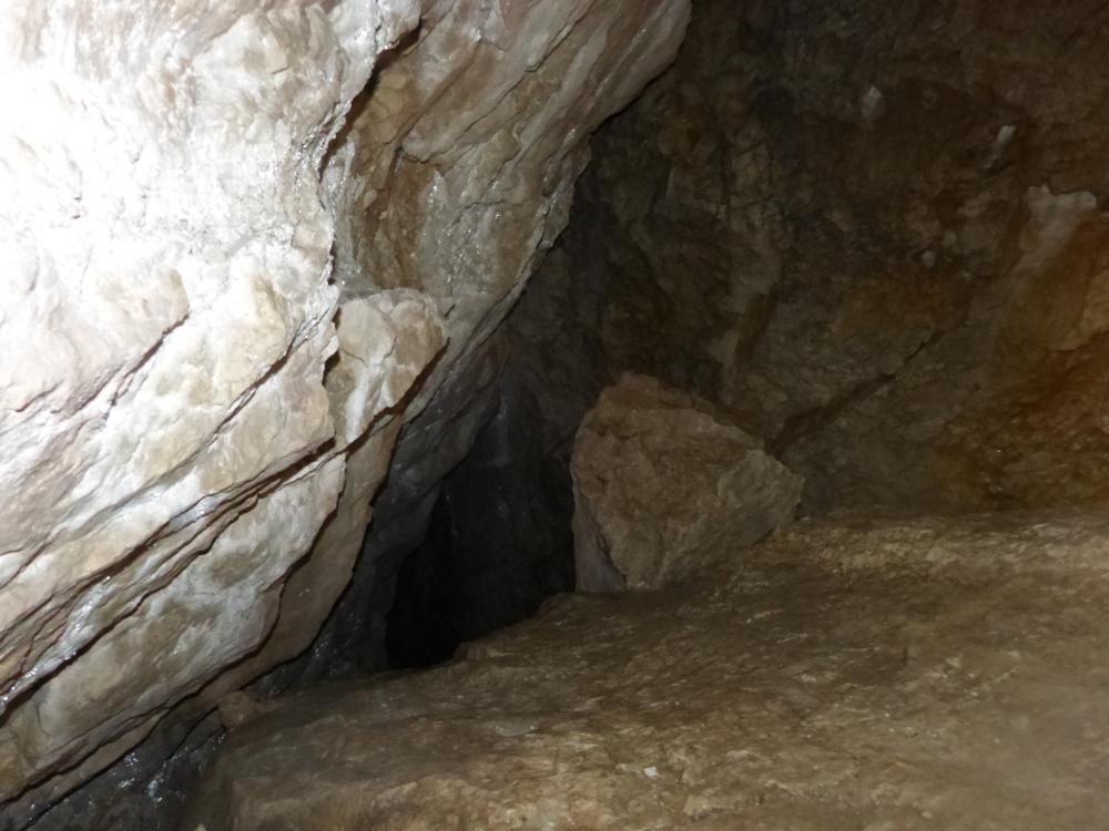 En remontant le passage du Golet de l' Agneau, je suis allé jeter un oeil dans les entrailles !