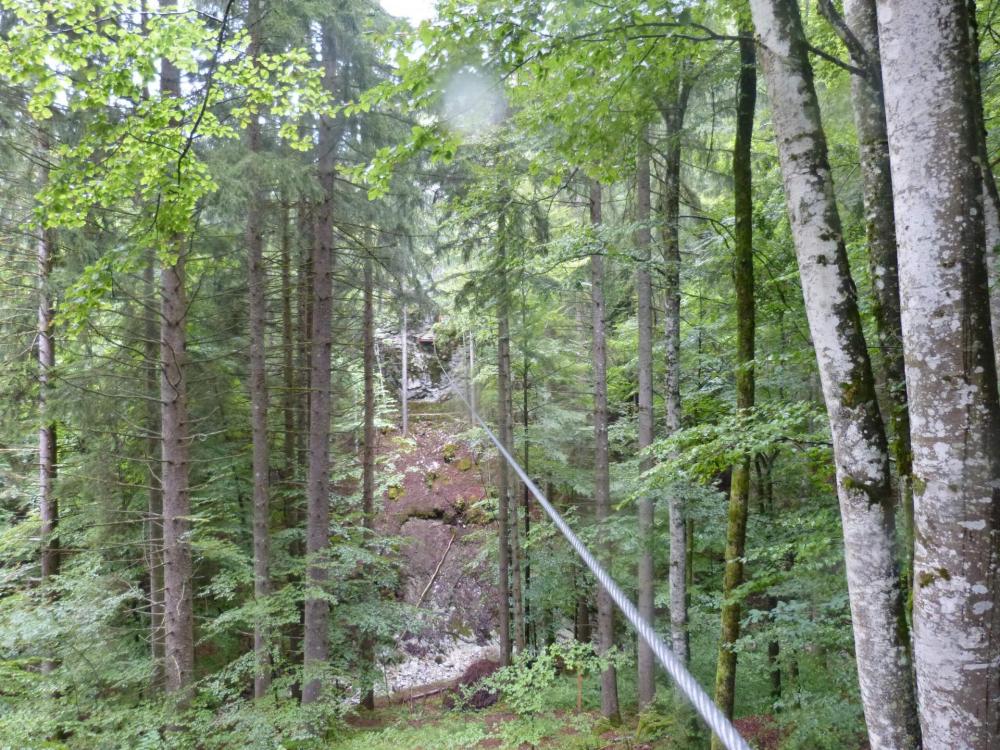 La tyrolienne vue depuis l' arrivée