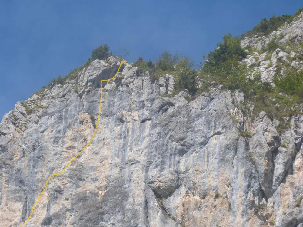 Vue globale du mur du Saix rouge (via ferrata de La Chapelle d' Abondance)