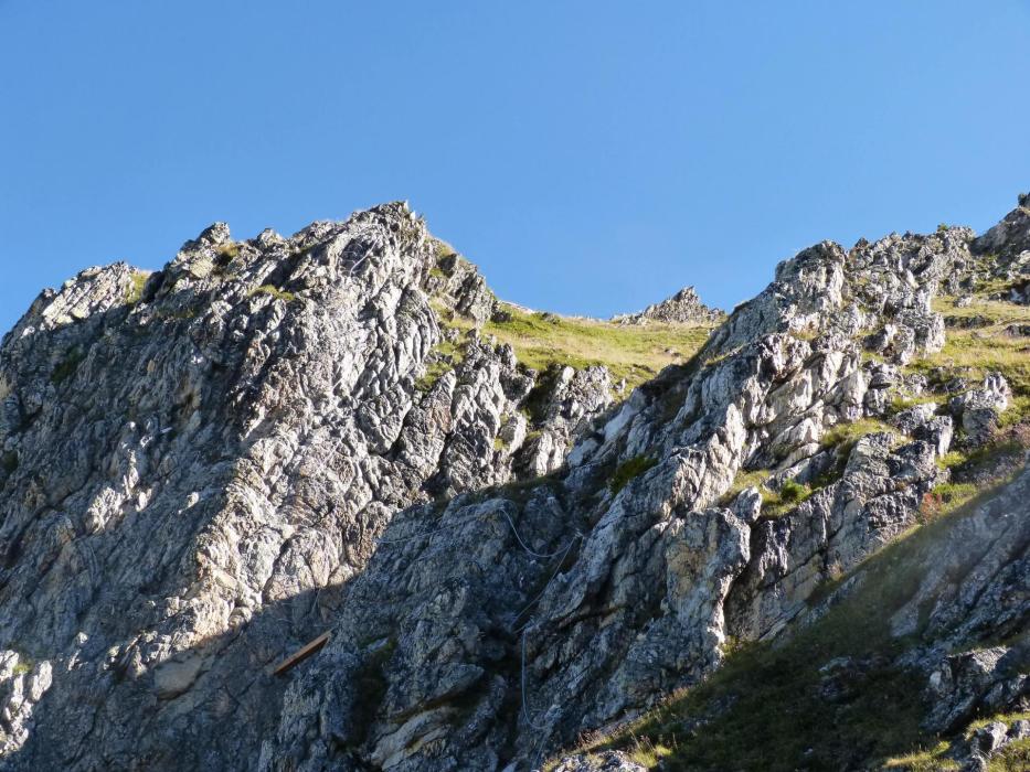 Via des Bourtes, deuxième éperon au dessus du pont népalais