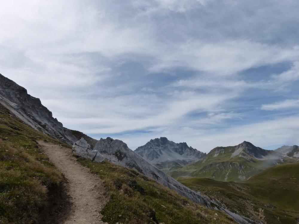 Plus très loin du sommet avec un paysage sublime !