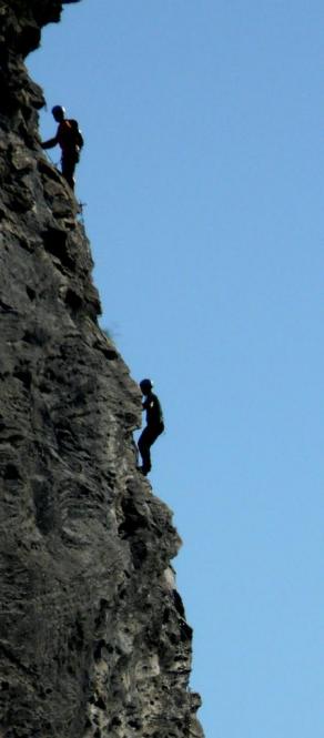 en action dans la via du col de la madeleine à Lanslevillard